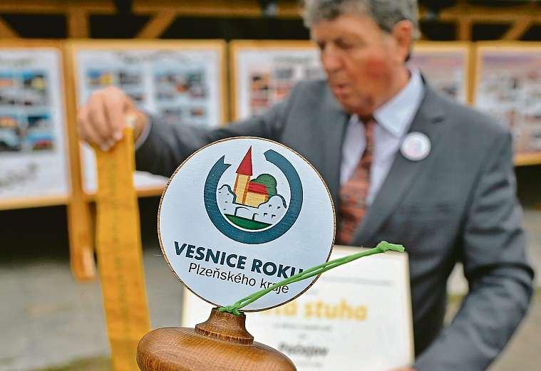 4 23. srpna 2019 Domažlicko a Klatovsko Vesnicím v kraji vládne Pačejov Prestižní titul může podle jeho držitelů pomoci více zapojit lidi do života obce i usnadnit zisk dotací 5plus2 V DŮVOD K ÚSMĚVU