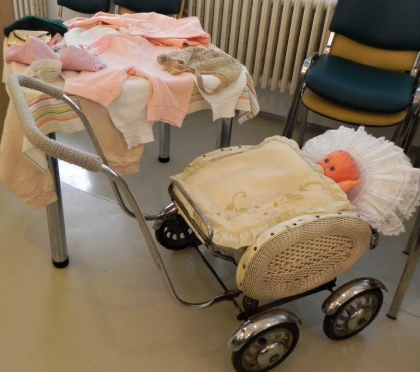 Nejčastějším materiálem je plst, textil, kůže nebo