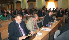 strana 10/182 V rámci zahraničních aktivit se zástupci SOVAK ČR podíleli jak na práci zastřešující evropské asociace eureau, kde se účastnili prací ve výborech i v předsednictvu, tak ve Výboru regio