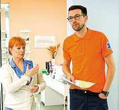 00 Romy. Životop. film (N, 2009) 10.50 Neodcházení 11.45 Auto Moto Revue 12.15 Právopro každého 12.40 Na pomoc životu-diabetes 12.55 Souboj vojevůdců:rommel proti Montgomerymu 13.