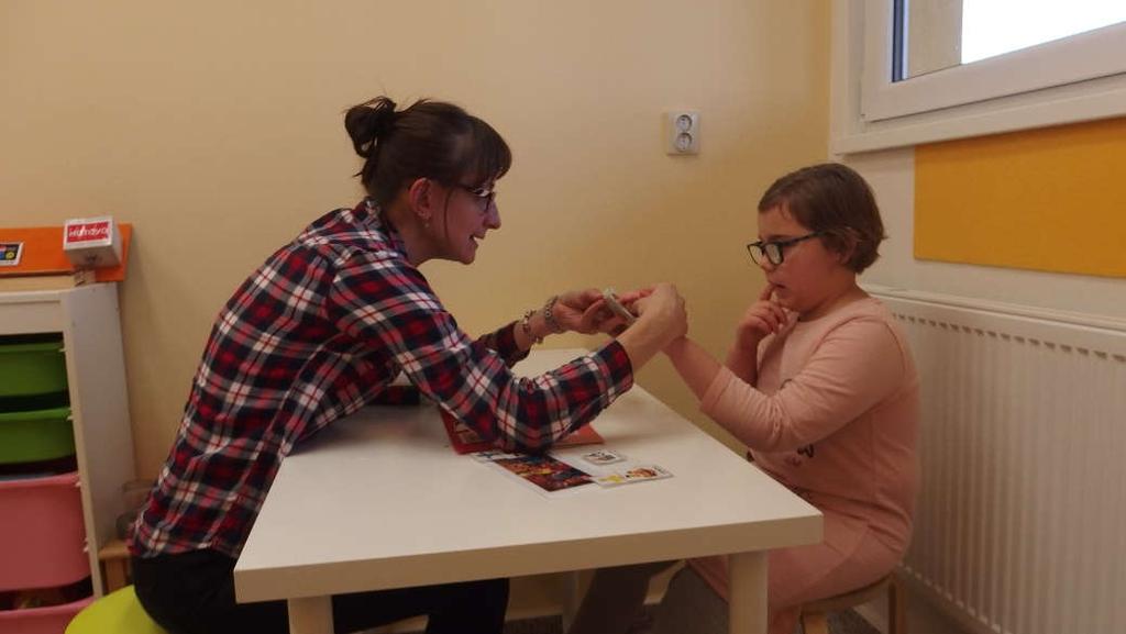 Terapie O.T.A. (Open Therapy of autism) Služba byla pravidelně poskytována 20 klientům. Metoda O.T.A. je komplexní terapeutický přístup vycházející z nejnovějších poznatků neurovědy, součástí je podpora rodiny v získávání odborných kompetencí k výchově dítěte s autismem.