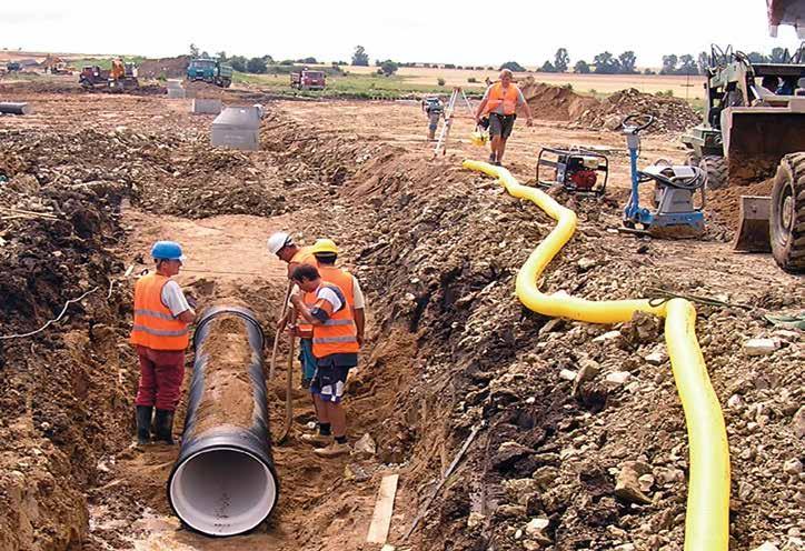 16 kn/m 2 Základní materiál PP b Barva Modrá venkovní stěna, bílá vnitřní stěna Způsob spojování Na hrdla,