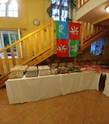 Tento obor rozšiřuje znalosti a dovednosti v oblasti práce na zahradě, v kuchyni, prádelně a úklidu, a to s ohledem na individuální schopnosti a možnosti klientů.