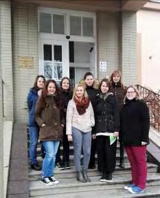 romské komunity. Studenti projevili velký zájem o danou problematiku a někteří projevili zájem i o dobrovolnickou práci v této oblasti. Exkurze do Věznice Plzeň SPD2 Dne 23