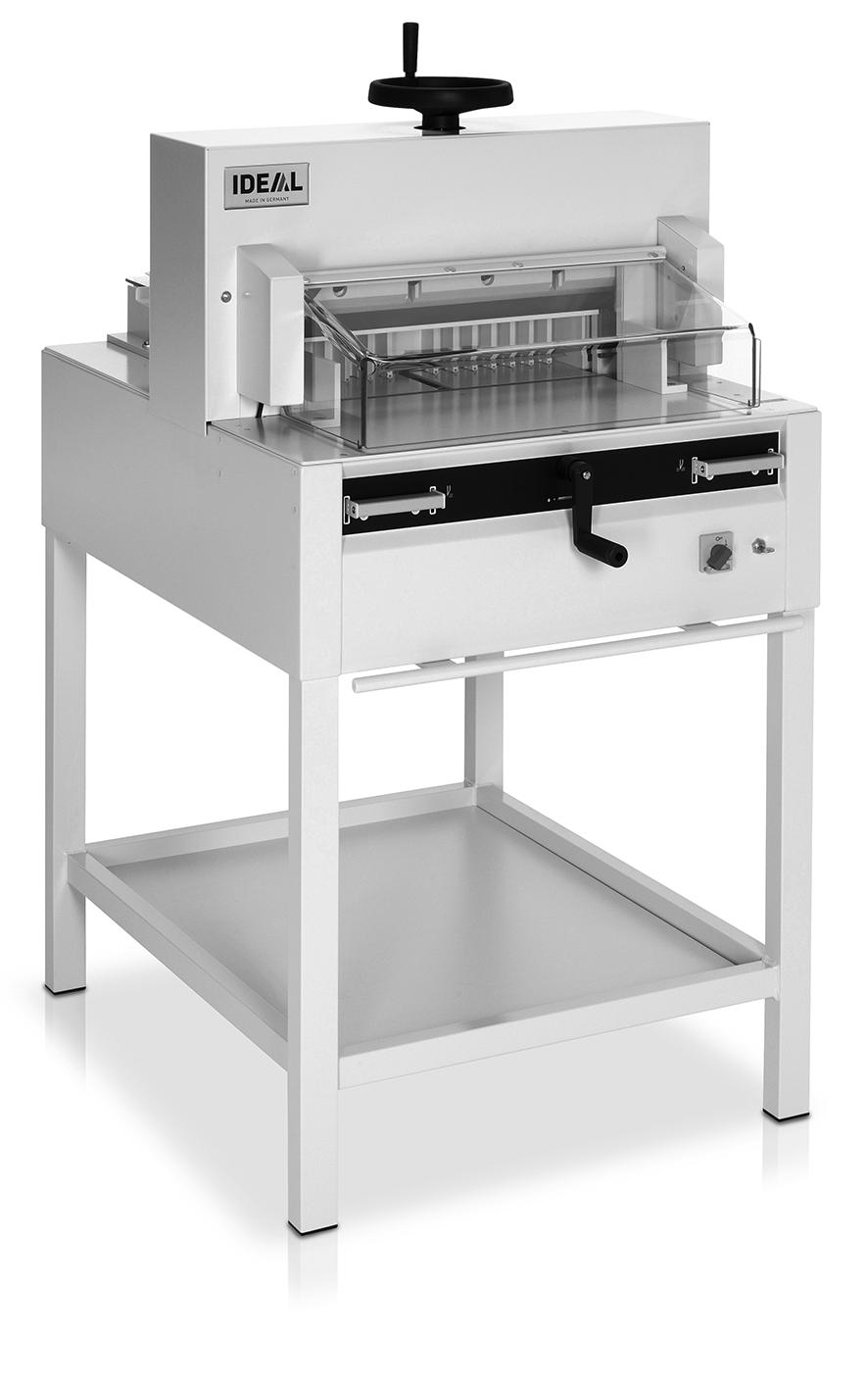 Guillotines GB Operating