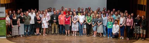 Festivalu se během tří dnů zúčastnilo 443 zaregistrovaných návštěvníků z
