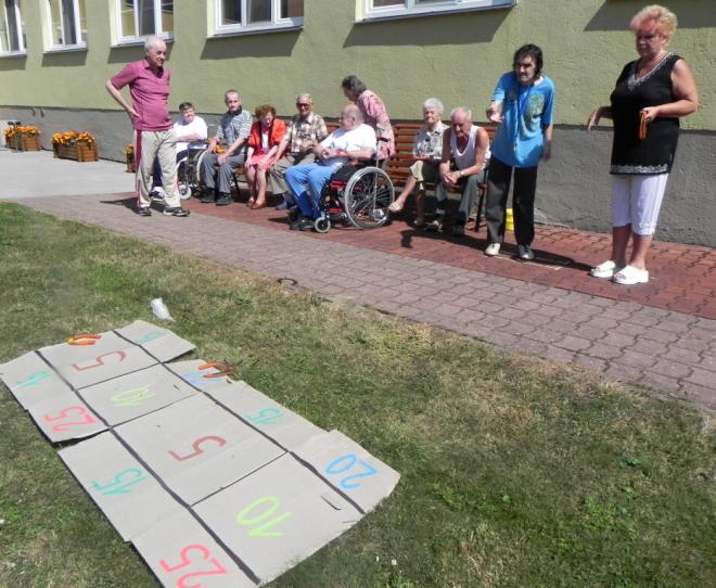Ovšem krásné počasí stále láká využít všechny možnosti pobytu na sluníčku.