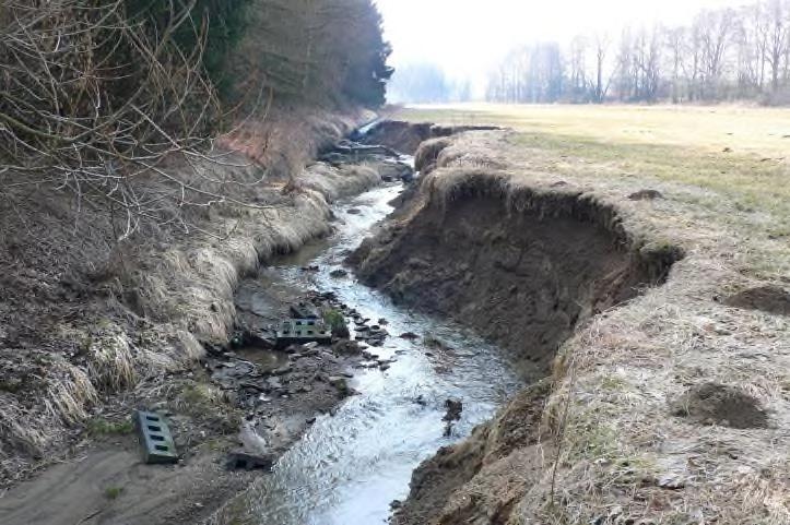Určení příslušnosti úseku vodního toku, v minulosti nevhodně technicky upraveného, ke skupině A - úseky vyžadující intenzivnější a souvislejší revitalizační opatření, převážně investiční povahy -