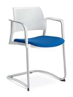 The backrests and seat shells of Dream+ chairs are manufactured from polypropylene in black or striking white. Some steel bases are also available in white.