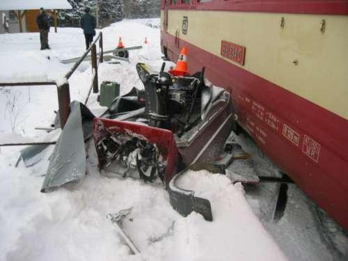 Dne 17. 1. 28 v 17.21 hod. v žst. Hodonín došlo ke ztrátě motorového vozu řady 81 z monitoru staničního zabezpečovacího zařízení.