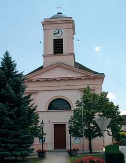 Knížecí obec Wilfersdorf Lichtenštejnský zámek Wilfersdorf O předchozích stavbách na místě dnešního zámku neexistují žádné historické záznamy.