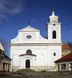 Farní kostel sv. Mikuláše Svatý kopeček Schlössertouren Dnešní vzhled získal farní kostel na základě rozsáhlého rozšíření v letech 1742 1744.