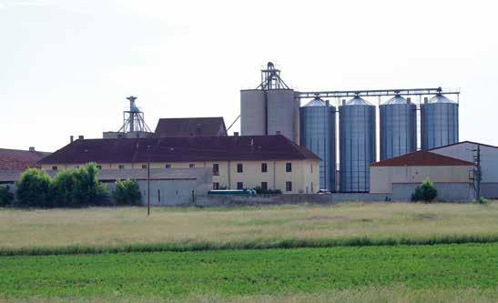 Závody Nadace knížete z Lichtenštejna statek Rabensburg K 1. 1. 1989 byl knížecí majetek vložen do Nadace knížete z Lichtenštejna.