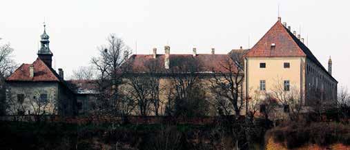 Lisovna a vinařství ve Wilfersodrfu je obklopeno zemědělskými budovami Nadace knížete z Lichtenštejna. Zemědělský a lesní závod Wilfersdorf celková plocha: 6.630 ha (2.980 ha orné půdy, 3.