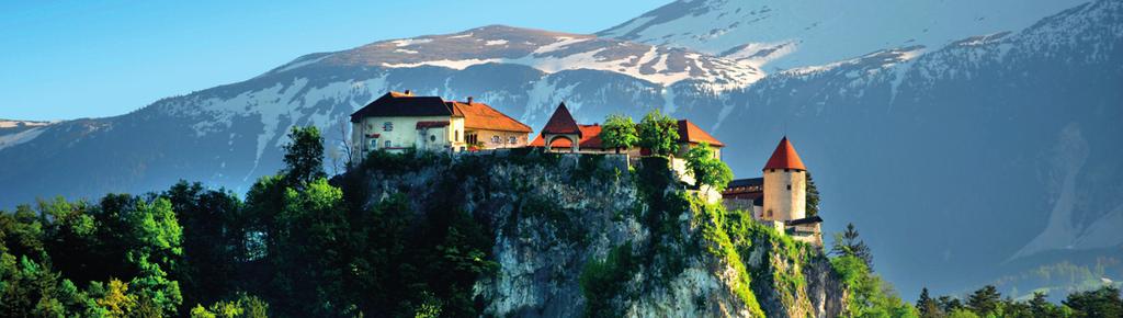 4 ÚVOD Slovinsko Slovinsko je malá země s pestrou nádhernou přírodou a řadou úchvatných scenérií, velkolepými vápencovými masivy, třpytivými jezery a členitým pobřežím s řadou historicky významných
