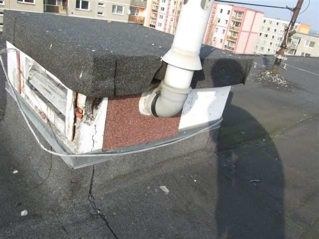 Oplechování okraje střechy v místě zateplené štítové stěny 2.5.4.