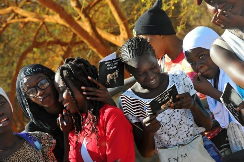 VZDĚLÁVÁNÍ V roce 2018 jsme v Senegalu pokračovali v našich třífázových vzdělávacích programech zaměřených na ochranu přírody a samozřejmě antilopu Derbyho.