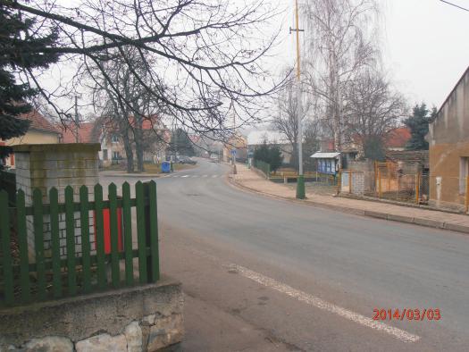 Myslím, že slovo starosta je výstižné právì pro pana Petra Sýkoru a já mu tímto ještì jednou nejen Poèínaje únorovým Novosedelským zpravodajem dìkuji, ale i pøeji mnoho sil, nápadù a zdaøilých akcí.