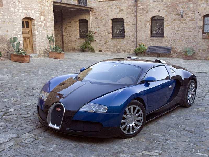 Bugatti Veyron 16.