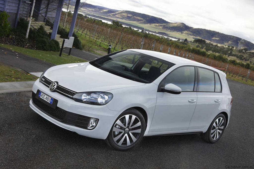 VW Golf VI (2011), vyráběn 36 let,