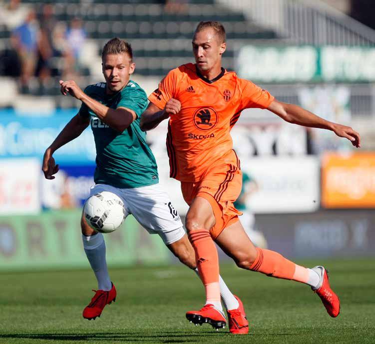 Ke spokojenosti na severu Čech chybělo více gólů Utkání šestého ligového kola FK Jablonec FK Mladá Boleslav 2:1 se hrálo za časté herní převahy boleslavského mužstva, jehož hráči propadli v