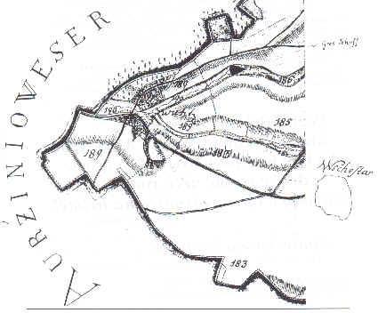 Světice v roce 1777 O podobě naší obce koncem 18. století mnohé napoví podrobná mapa Černokosteleckého panství, uložená dnes ve Státním archivu v Benešově (zeměměřič František Müller).