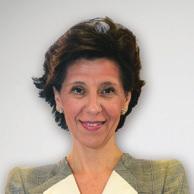 AUDIT VEŘEJNÝCH PROSTŘEDKŮ V EVROPSKÉ UNII 205 OBECNÉ INFORMACE ORGANIZACE VEDOUCÍ PŘEDSTAVITEL PŘEDSEDKYNĚ María José de la Fuente y de la Calle byla jmenována dne 25. července 2018.