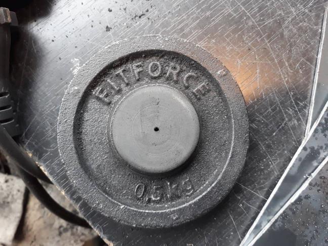 Obr. 3.8 Výplň v kotouči 3.5 Postup řešení - Jeřábová charakteristika Jeřábové charakteristiky bylo možno dosáhnout mnoha způsoby. Jedním ze způsobů bylo vytvořit výtah unášený řemenem.