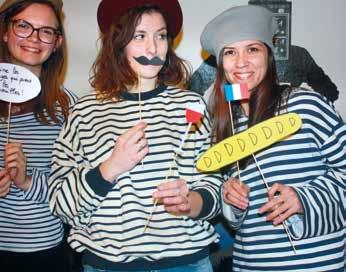 11. DALŠÍ AKTIVITY SVČ LUŽÁNKY Stejně jako v dřívějších letech, i v roce 2018 Lužánky zastřešovaly organizaci a propagaci programu Erasmus+ pro Jihomoravský kraj, organizovaly besedy, prezentace a