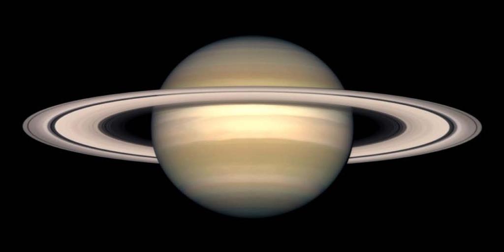 Saturn Složení vodík, helium => velmi malá hustota! 0,69 