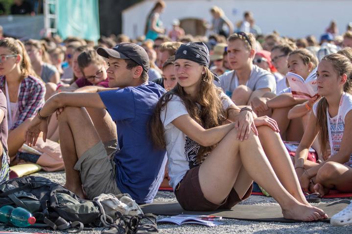 Slova jednoho z nich zachytil Jiří Dyčka, šéf pořadatelského týmu: Naši policisté nejsou na takové zacházení zvyklí. Nikdo na ně nenadával, neplival ani neházel dlažební kostky.