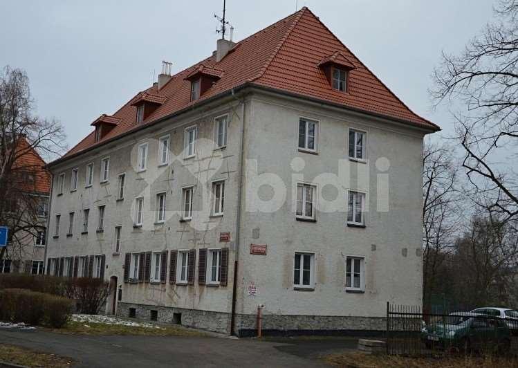 Záznam o prodeji srovnávané nemovitosti č. 4 1. Identifikace Prodej, Byt, 109 m 2, Resslova, Ústí nad Labem, okres Ústí nad Labem Celková cena: 2.500.
