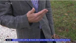 reportér zleva i zprava/,