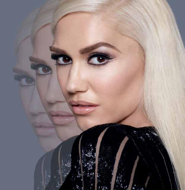 GWEN JE NALÍČENA ODSTÍNEM BLACKEST BLACK Obsluhoval jsem