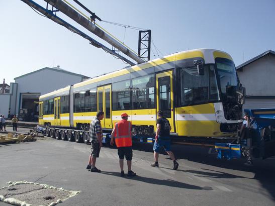 První osobní vozy RegioJet se v KOS začaly upravovat v letech 2016 2017.