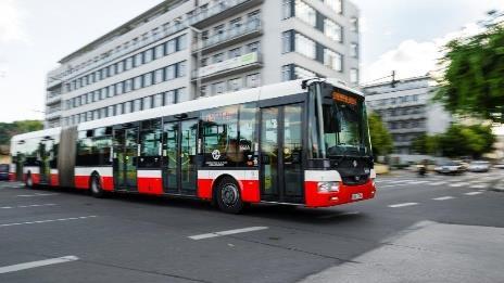 Nekolejová elektromobilita Přes 1200 autobusů 30 mil.