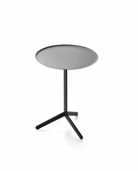 P I C Studio Hannes Wettstein 2010 With its attractive tripod base and available on two heights, Pic can be provided