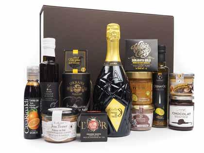 množství: 5 ks Označení: DMK190703/3 Dárková krabice Luxury Red Grappa Riserva 0,2 l Olivový olej s chilli papričkou 250 ml
