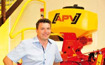 Elektrické napájení AP 8 m Každý moderní zemědělec používá ve své firmě techniku APV. Vize ředitele firmy, CEO Výhody: Napájecí kabel pro další tažné vozidlo.