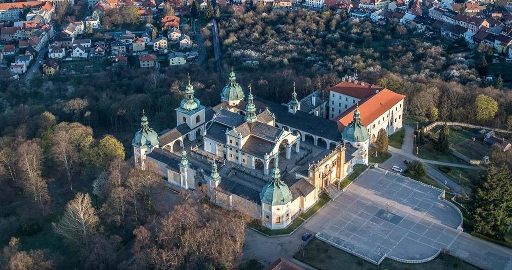POUŤ NA SVATOU HORU 4. KVĚTNA Program: 9:00 mše svatá (P. Krzysztof Strzelczyk CSsR) po mši svaté adorace Nejsvětější svátosti 10:45 svátostné požehnání (P.