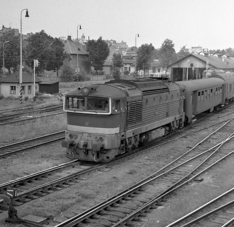 nahoře: T478.