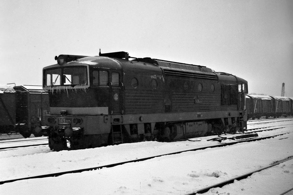 foto Jaromír Hinčica dole: T478.