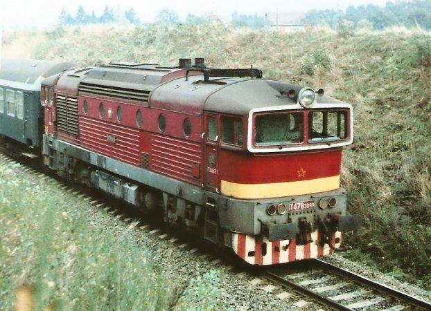 Během šesti měsíců, od února 1 980 do konce července téhož roku, přišlo do Valmezu celkem osm původně brněnských brejlovců 11 9, 1 21, 1 41, 1 58, 1 59, 1 62, 241 a 275.