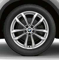 21" kola BMW Individual z lehké slitiny V spoke 726 I v leskle šedém provedení Orbit Grey, s kombinovanými pneumatikami, vhodná pro dojezdové pneumatiky runflat,