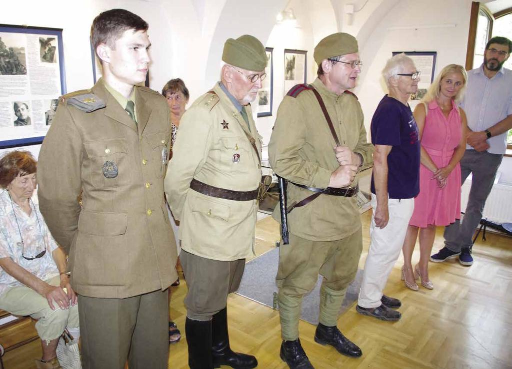 Byl legionářem, vojenským zpravodajcem, mužem, který rozhodl o cíli operace Anthropoid a rovněž účastníkem protikomunistického odboje.