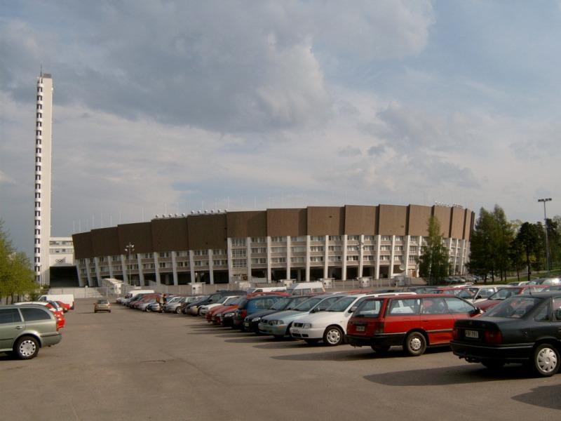 Další zastávkou bude koncertní a kongresové centrum Finlandia, které bylo postaveno podle návrhu finského architekta Alvara Aalta.