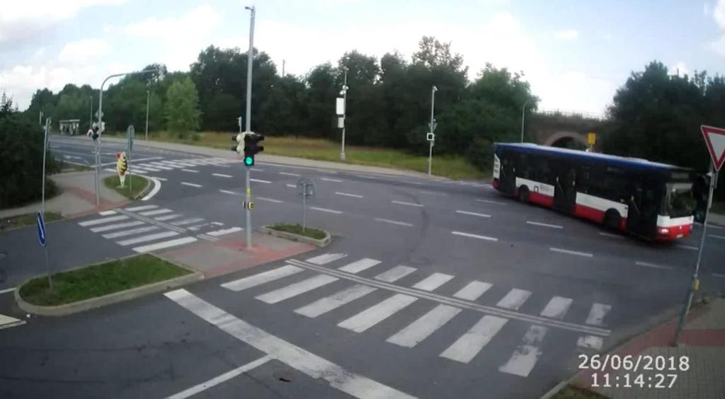 2 DOPRAVNÍ PRŮZKUM Dopravní průzkum byl proveden podle zásad pro provádění dopravních průzkumů (dle TP 189 Stanovení intenzit dopravy na pozemních komunikacích ).