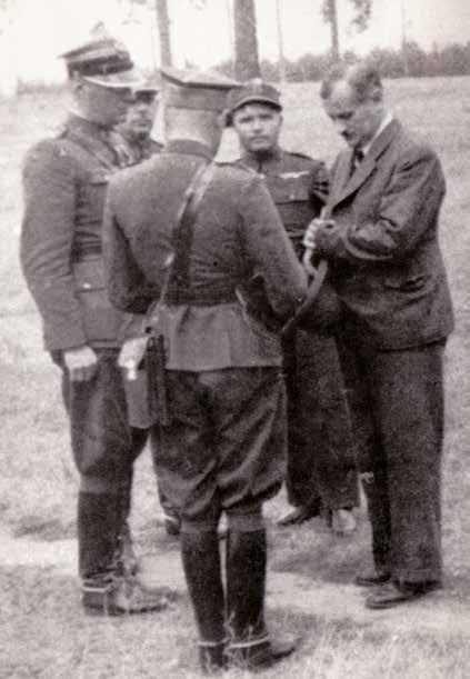 Armádní generál Lev Prchala (v civilu), velitel čs.