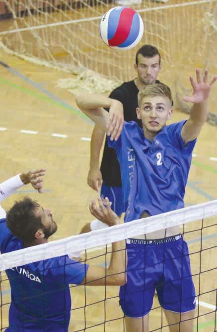 Ale stále jsme to měli relativně pod kontrolou, reagoval s úsměvem Tuhý, který zápas odehrál se zlomeným malíčkem na noze. Branky: Olbert 4, Tuhý 3, Janča 2, Štěrba, Zatloukal. Třetiny 1:1, 2:7, 7:3.