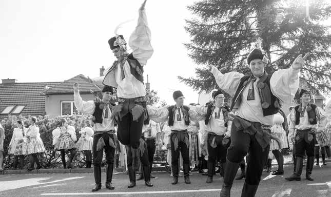 Čestné uznání a medaili za věrnost SDH Osvětimany si odnesli za 10 let činnosti Patrik Slovák, Martin Mlčák, Ondřej Šmukař, Michal Mlčák, Lubomír Geryšer a Lukáš Fiala.